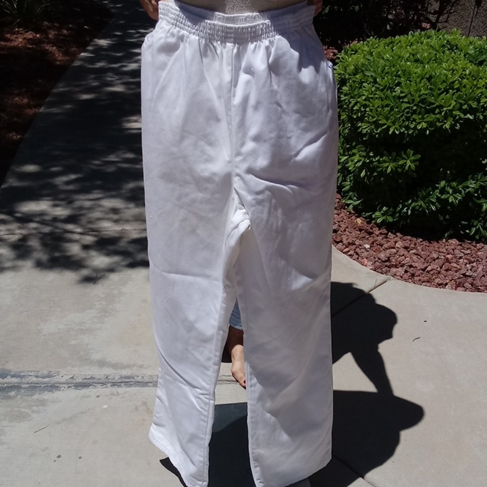 24 HOURS BIG SALE   Chic new pants